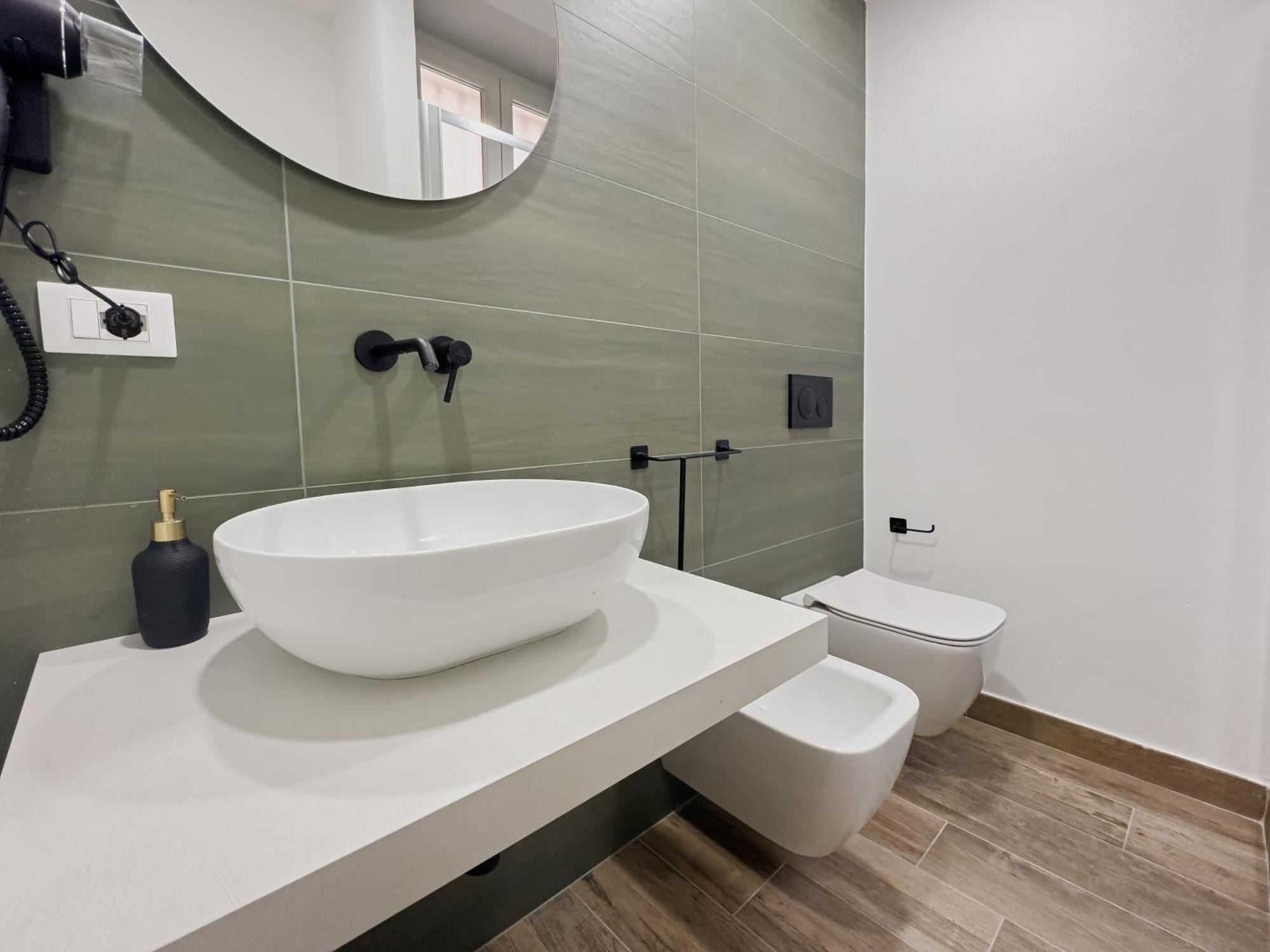 Realkasa Galliera Home & Suites Bologna Esterno foto